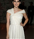 Filename=emmarobertsorg016.jpg
Filesize=142KiB
Dimensions=1342x2000
Date added=Dec 13, 2015 emmarobertsorg016.jpg