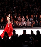 Filename=emmarobertsorg021.jpg
Filesize=221KiB
Dimensions=1396x2000
Date added=Dec 13, 2015 emmarobertsorg021.jpg