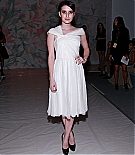 Filename=emmarobertsorg032.jpg
Filesize=230KiB
Dimensions=1600x2000
Date added=Aug 02, 2021 emmarobertsorg032.jpg