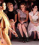 Filename=emmarobertsorg047.jpg
Filesize=347KiB
Dimensions=2000x1585
Date added=Aug 02, 2021 emmarobertsorg047.jpg