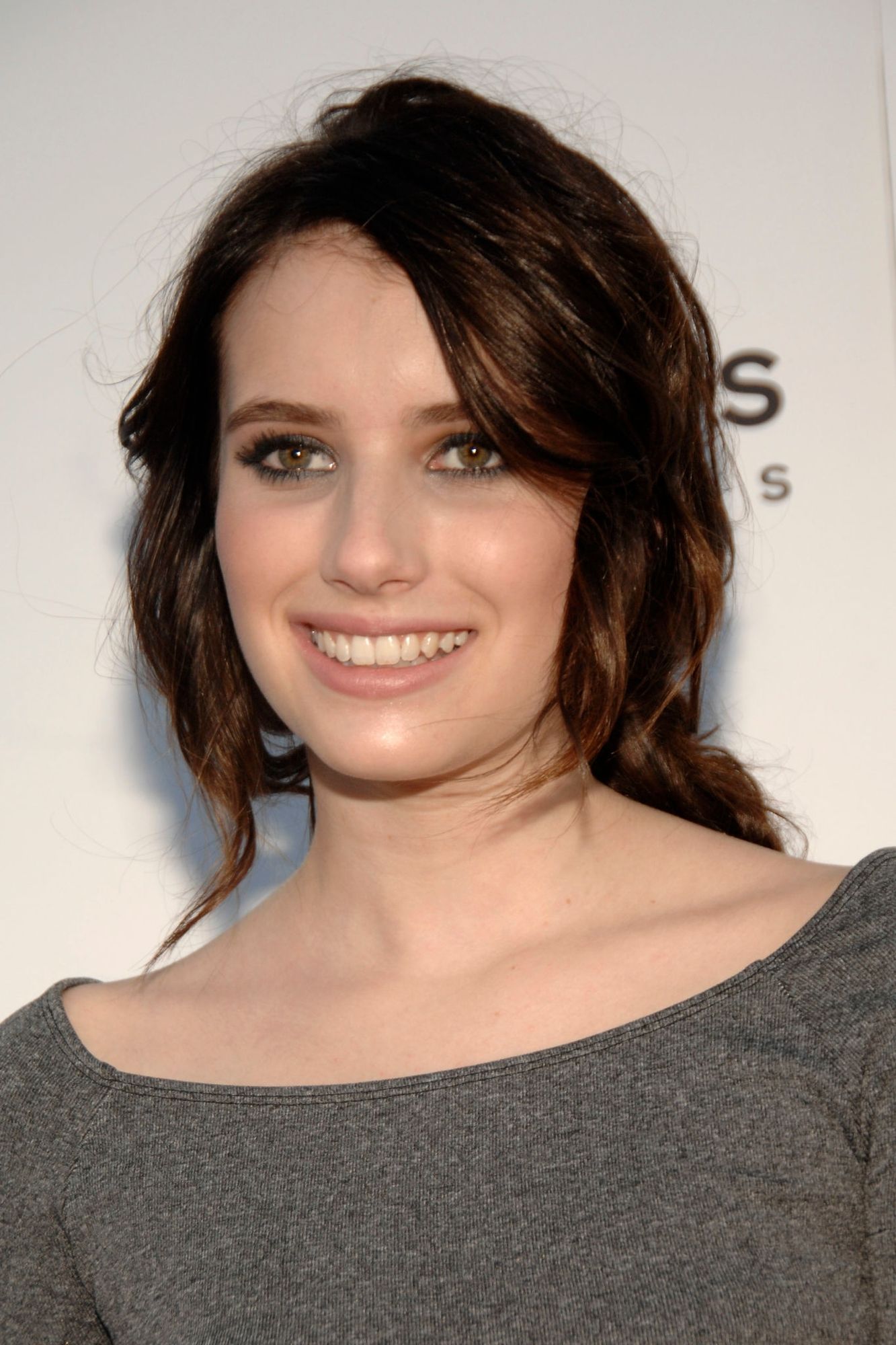 emmarobertsorg023.jpg emmarobertsorg023.jpg