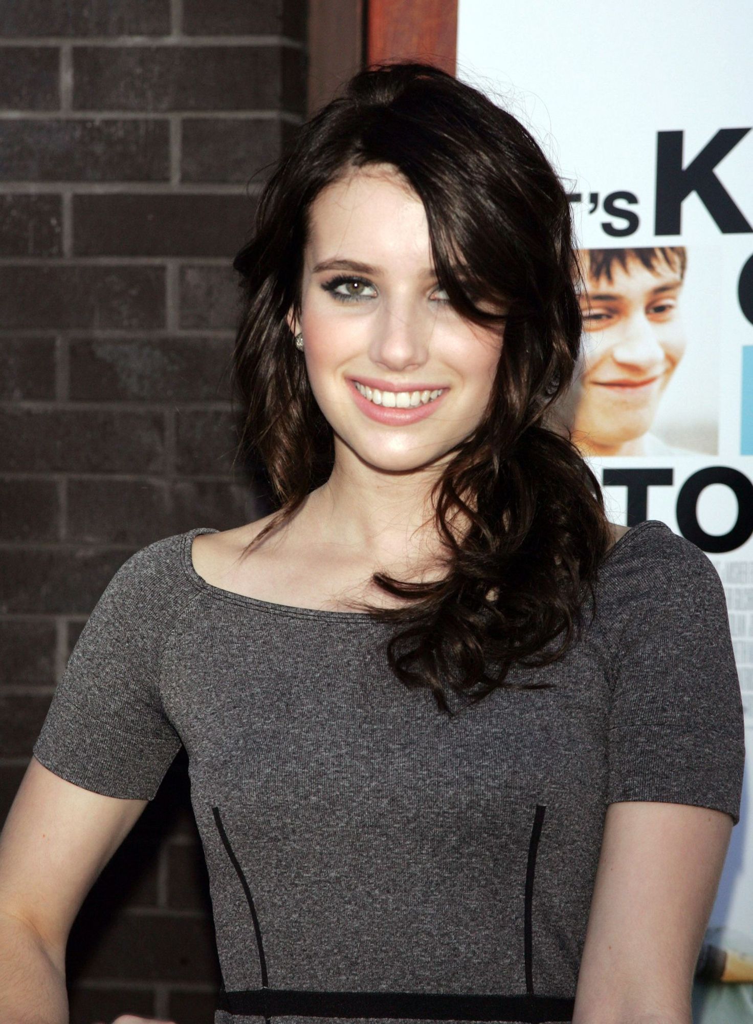 emmarobertsorg058.jpg emmarobertsorg058.jpg