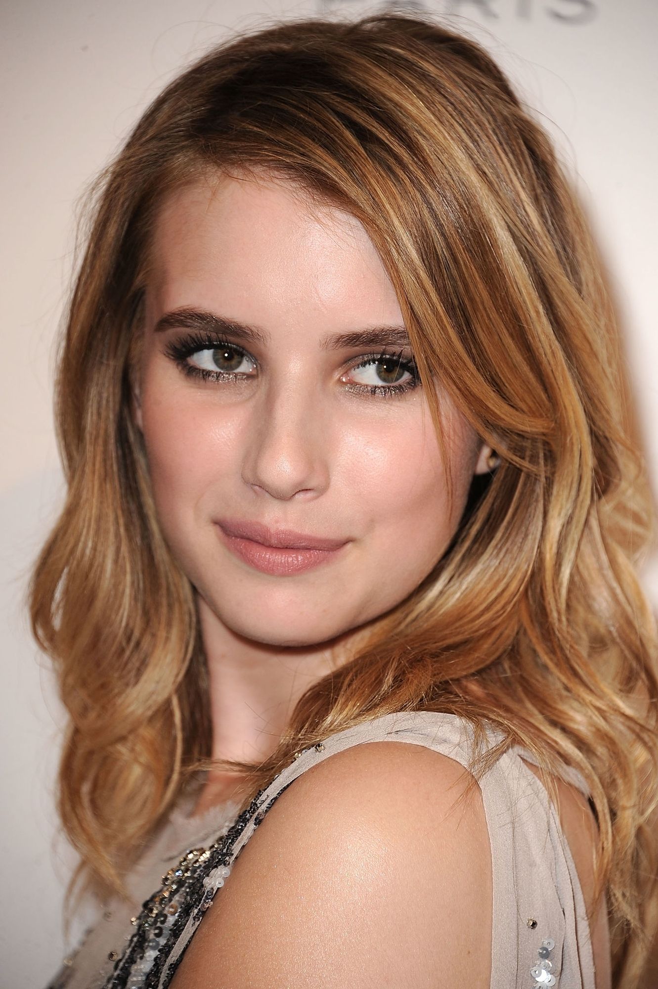 emmarobertsorg047.jpg emmarobertsorg047.jpg