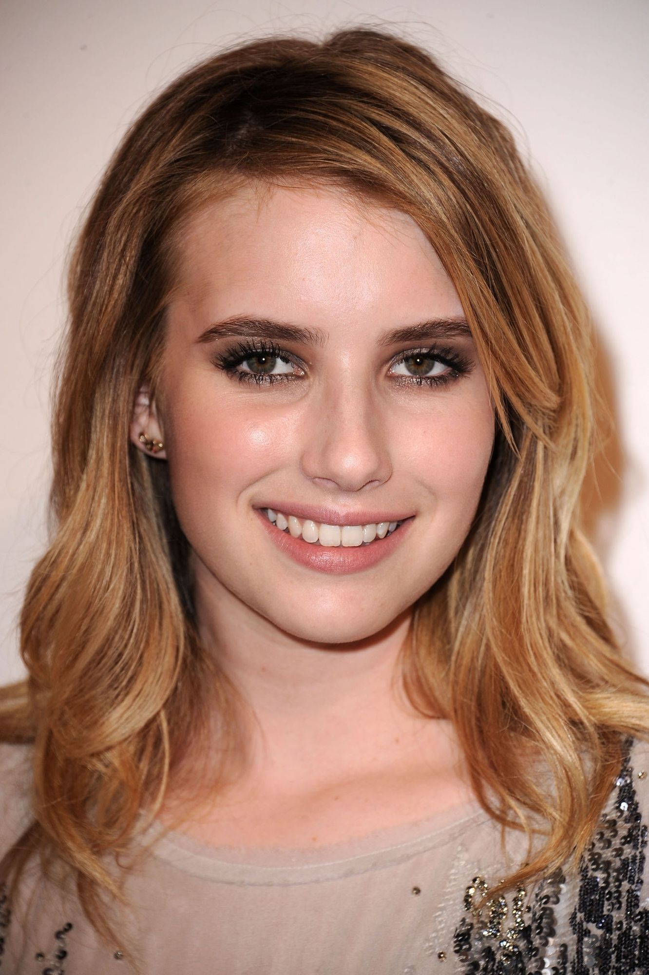 emmarobertsorg048.jpg emmarobertsorg048.jpg