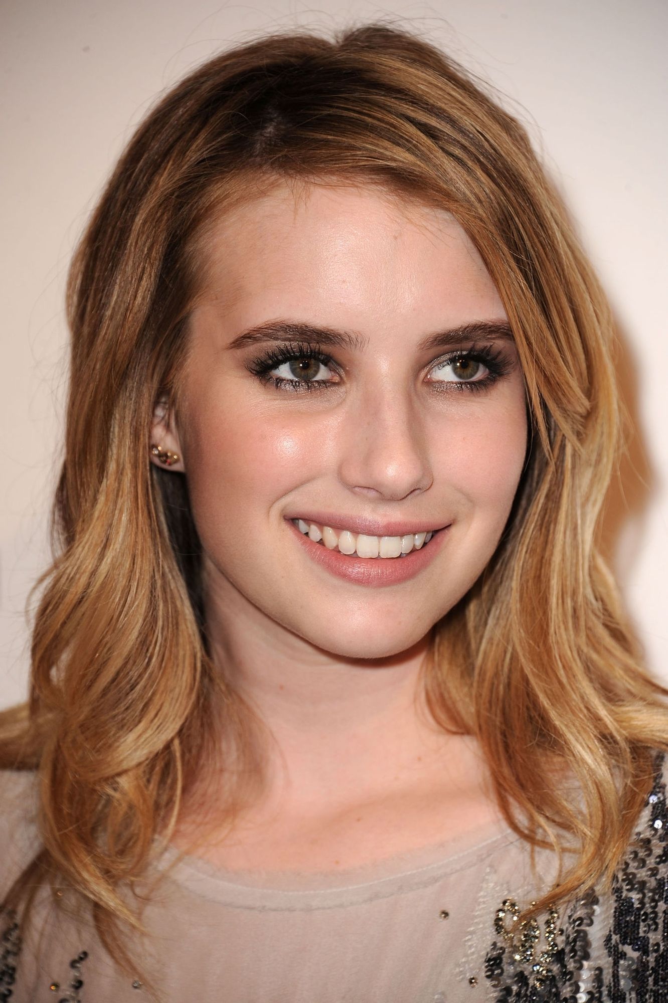 emmarobertsorg049.jpg emmarobertsorg049.jpg