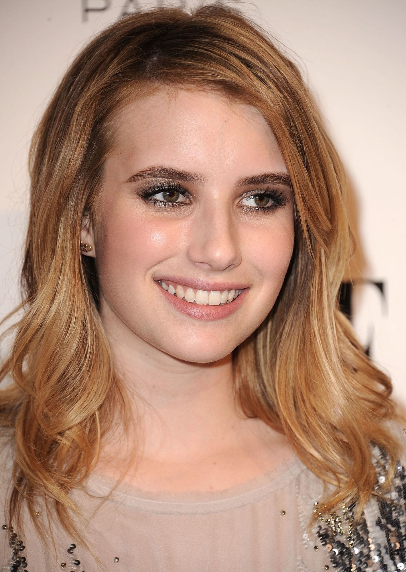 emmarobertsorg082.jpg emmarobertsorg082.jpg