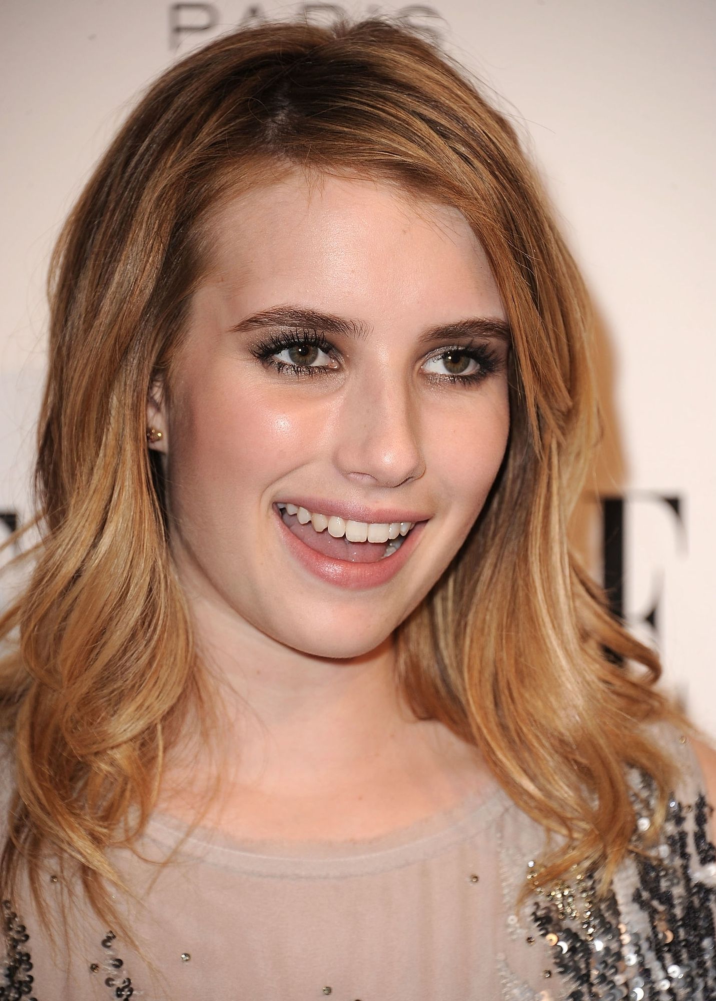 emmarobertsorg085.jpg emmarobertsorg085.jpg