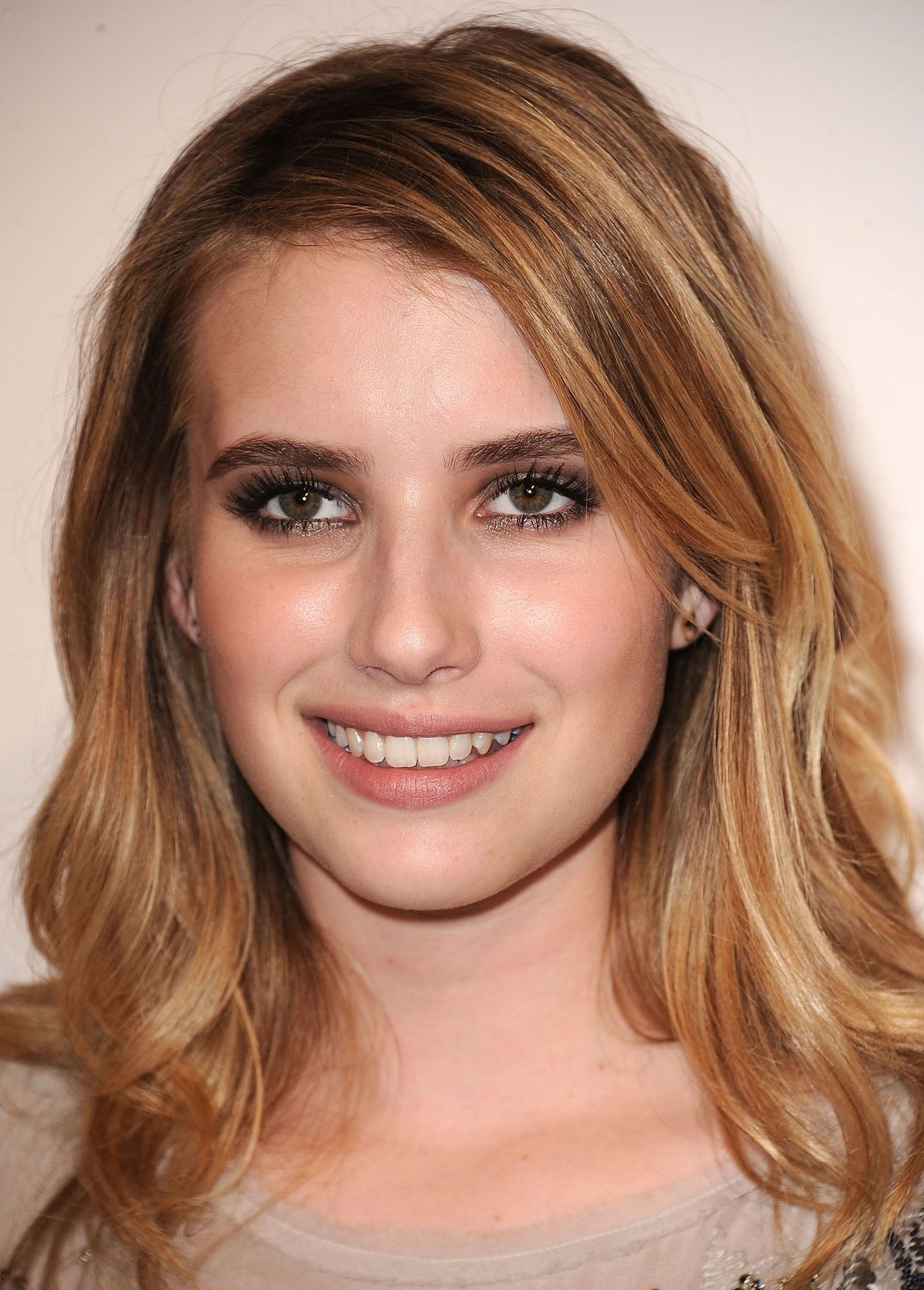 emmarobertsorg086.jpg emmarobertsorg086.jpg