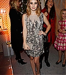 emmarobertsorg042.jpg