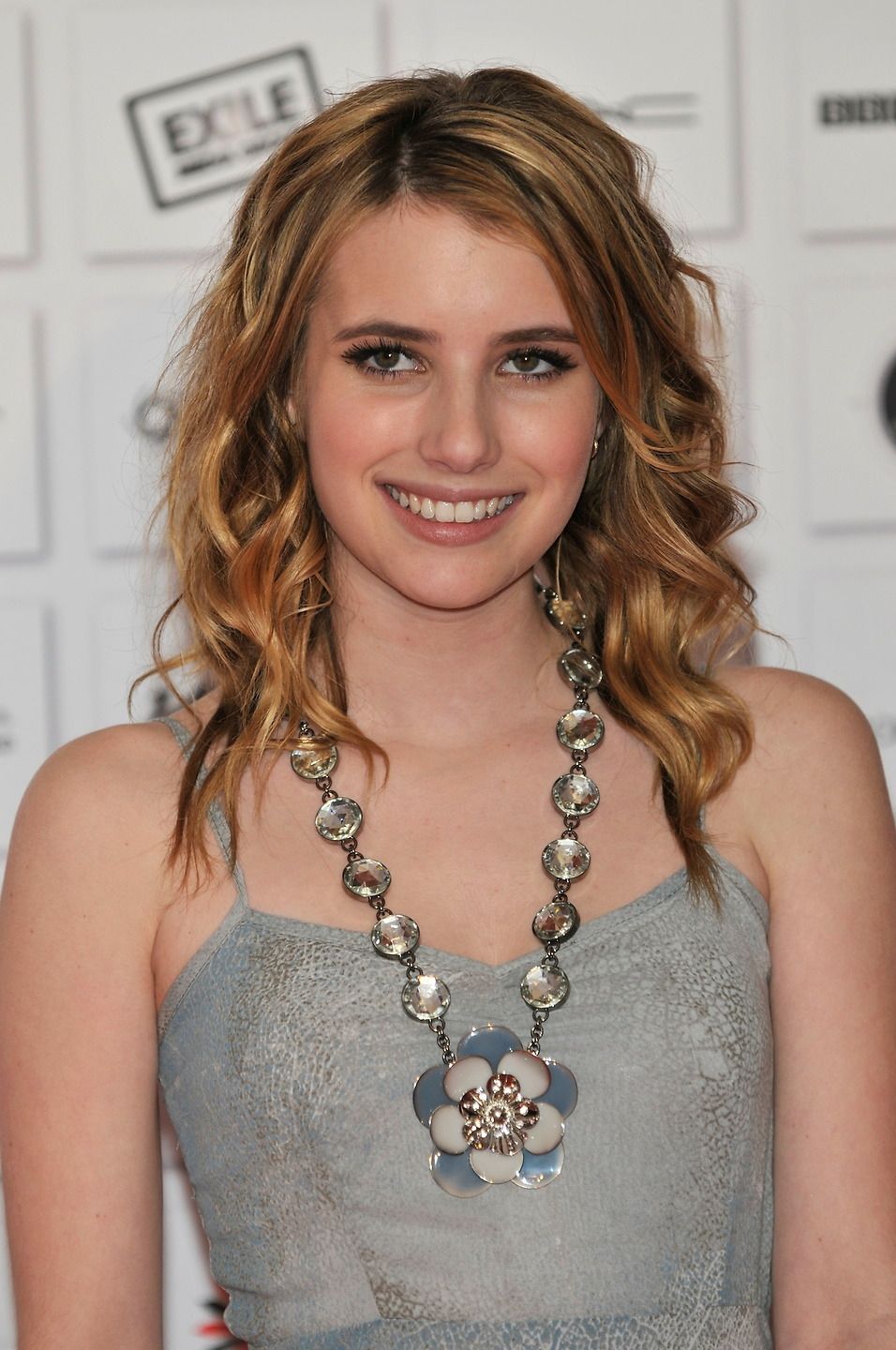 emmarobertsorg025.jpg emmarobertsorg025.jpg