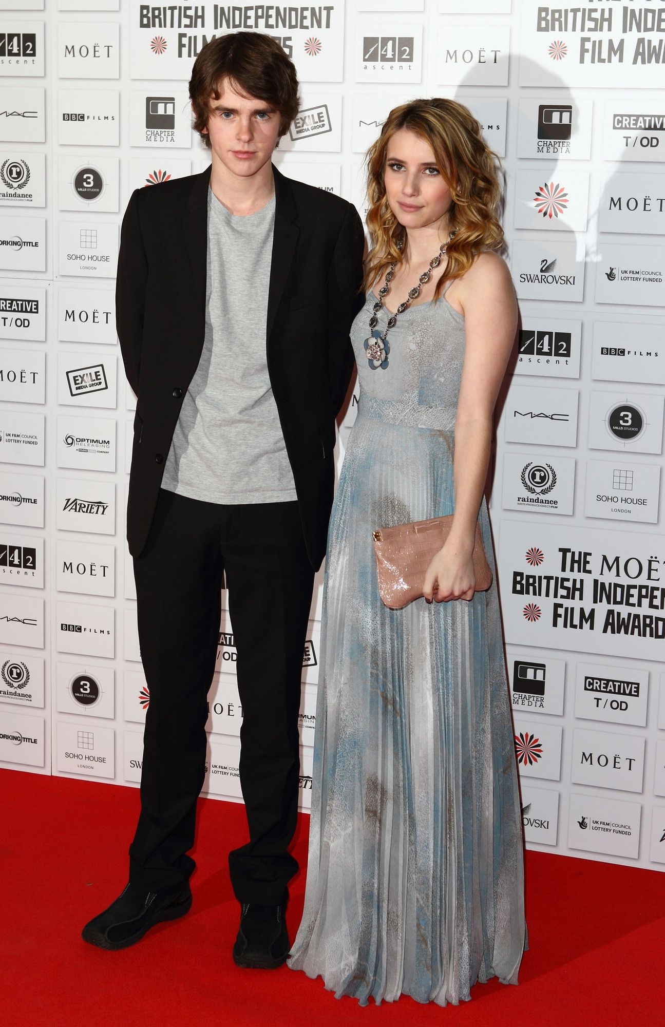emmarobertsorg035.jpg emmarobertsorg035.jpg