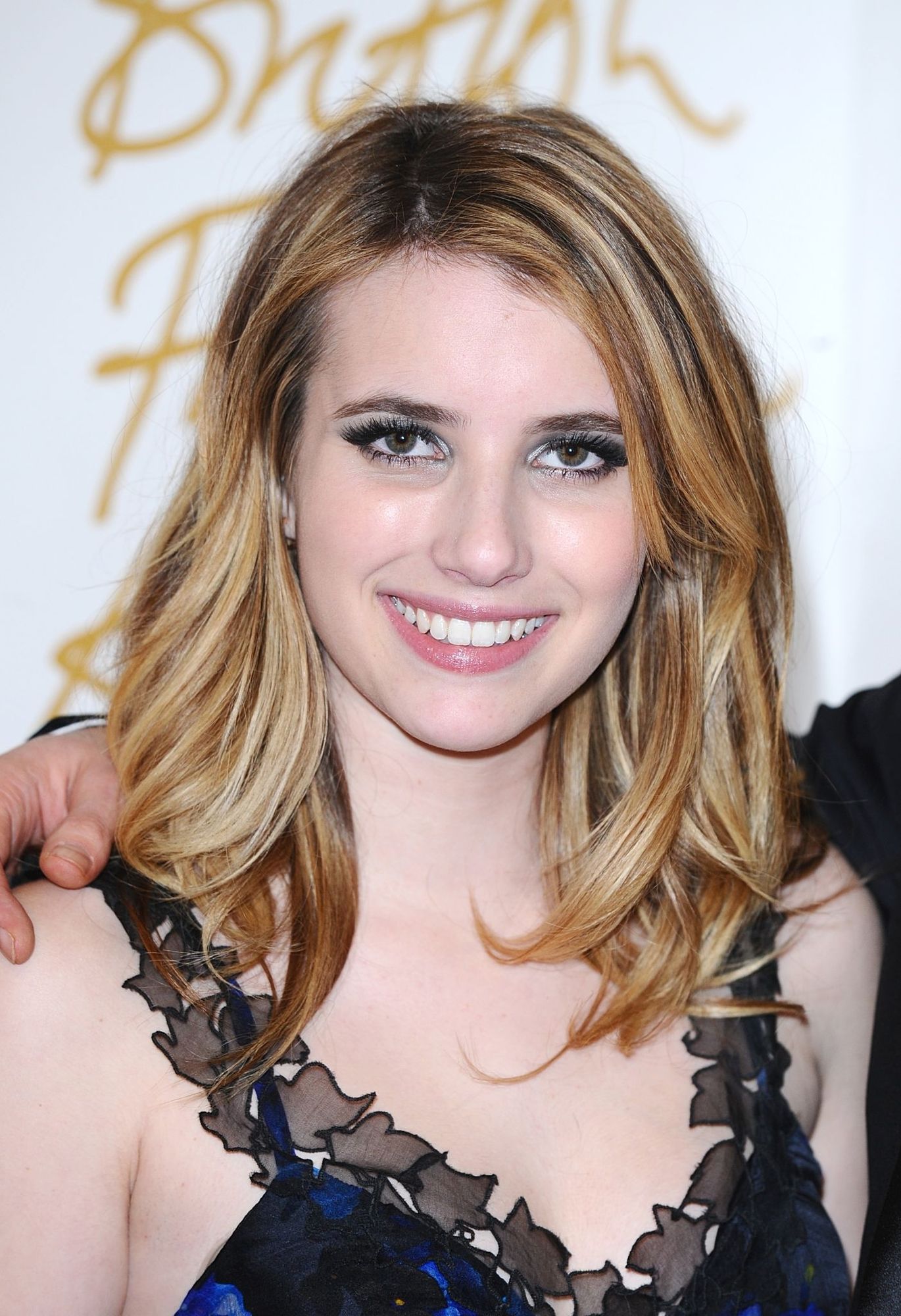 emmarobertsorg091.jpg emmarobertsorg091.jpg