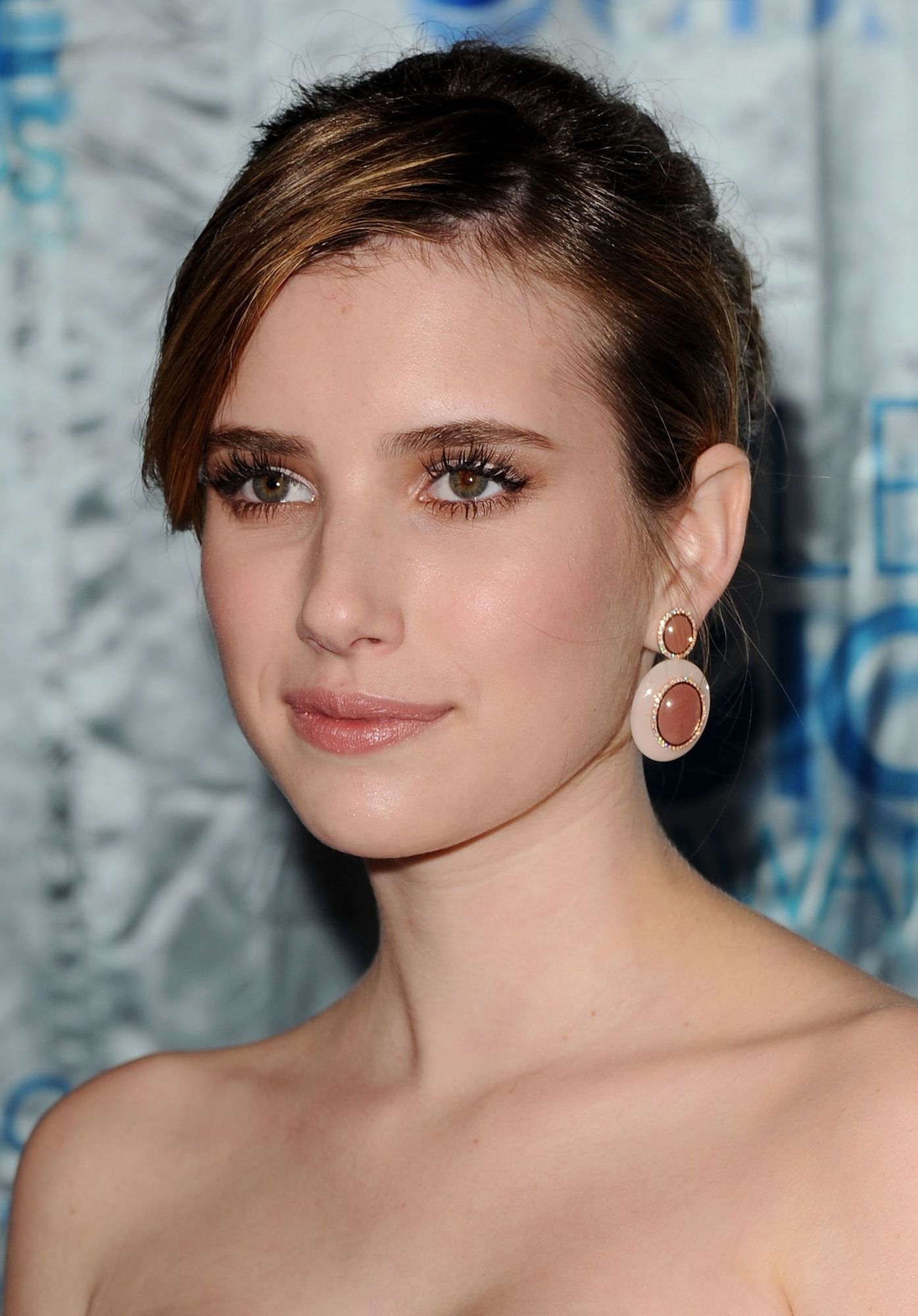 emmarobertsorg064.jpg emmarobertsorg064.jpg