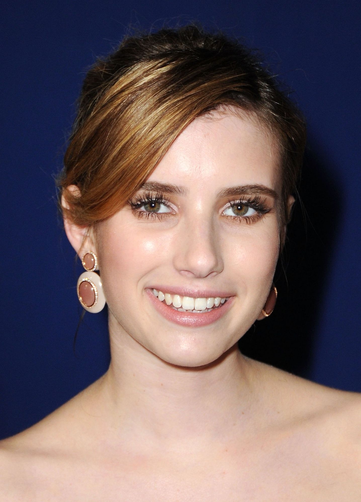 emmarobertsorg073.jpg emmarobertsorg073.jpg