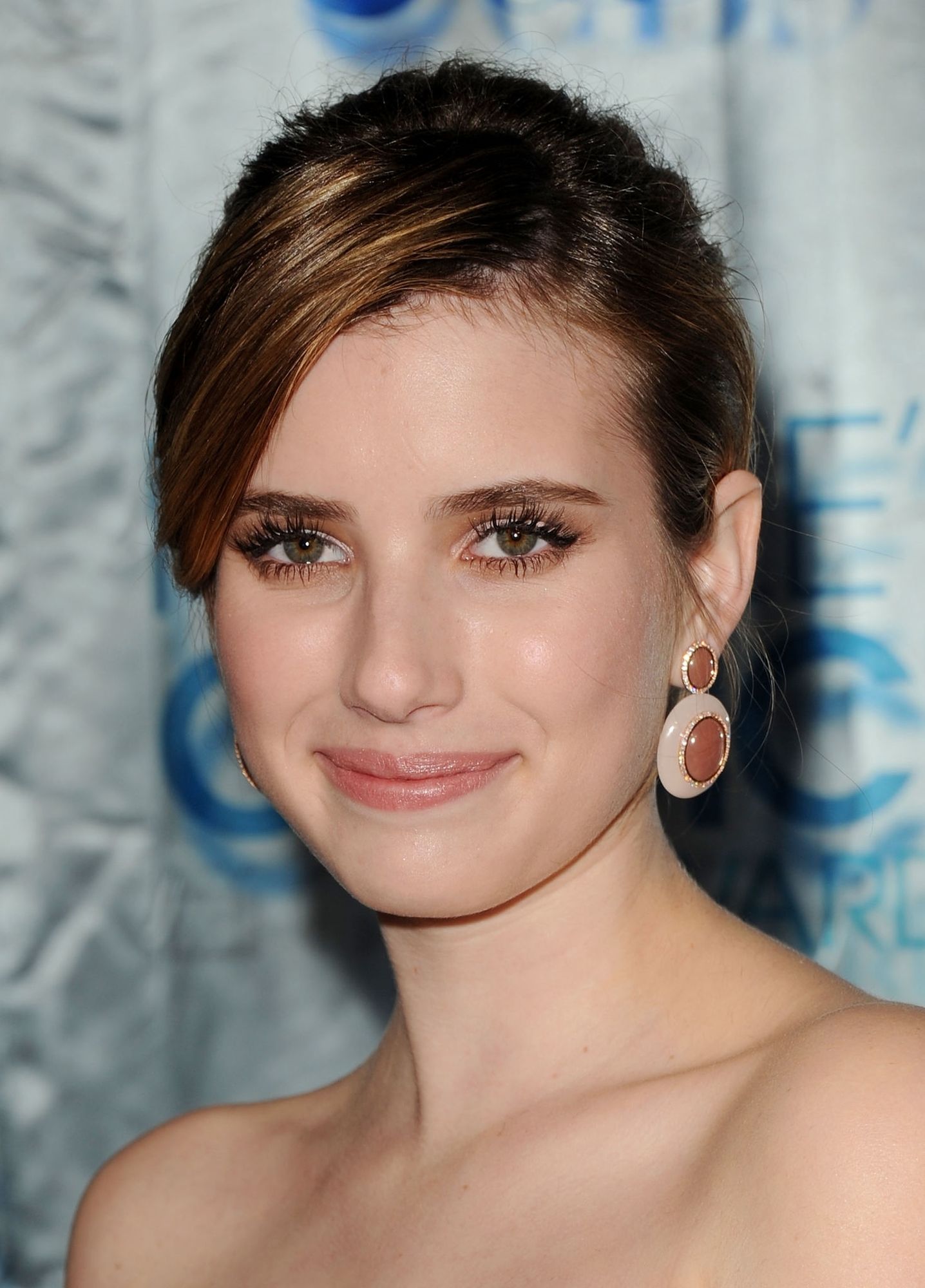 emmarobertsorg074.jpg emmarobertsorg074.jpg