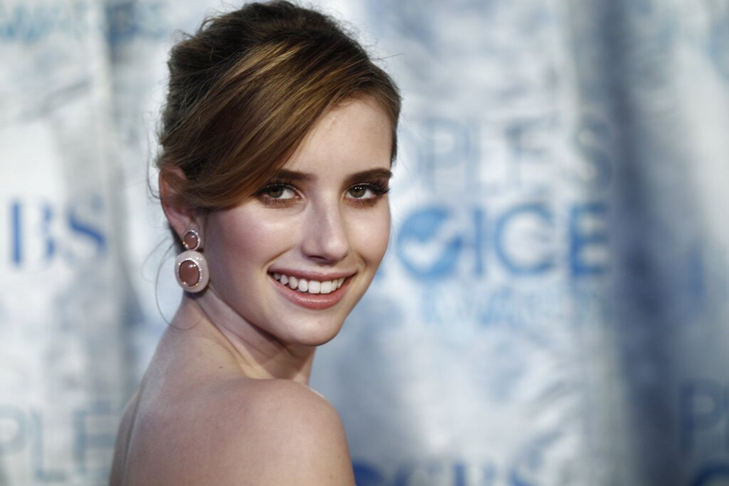 emmarobertsorg083.jpg emmarobertsorg083.jpg
