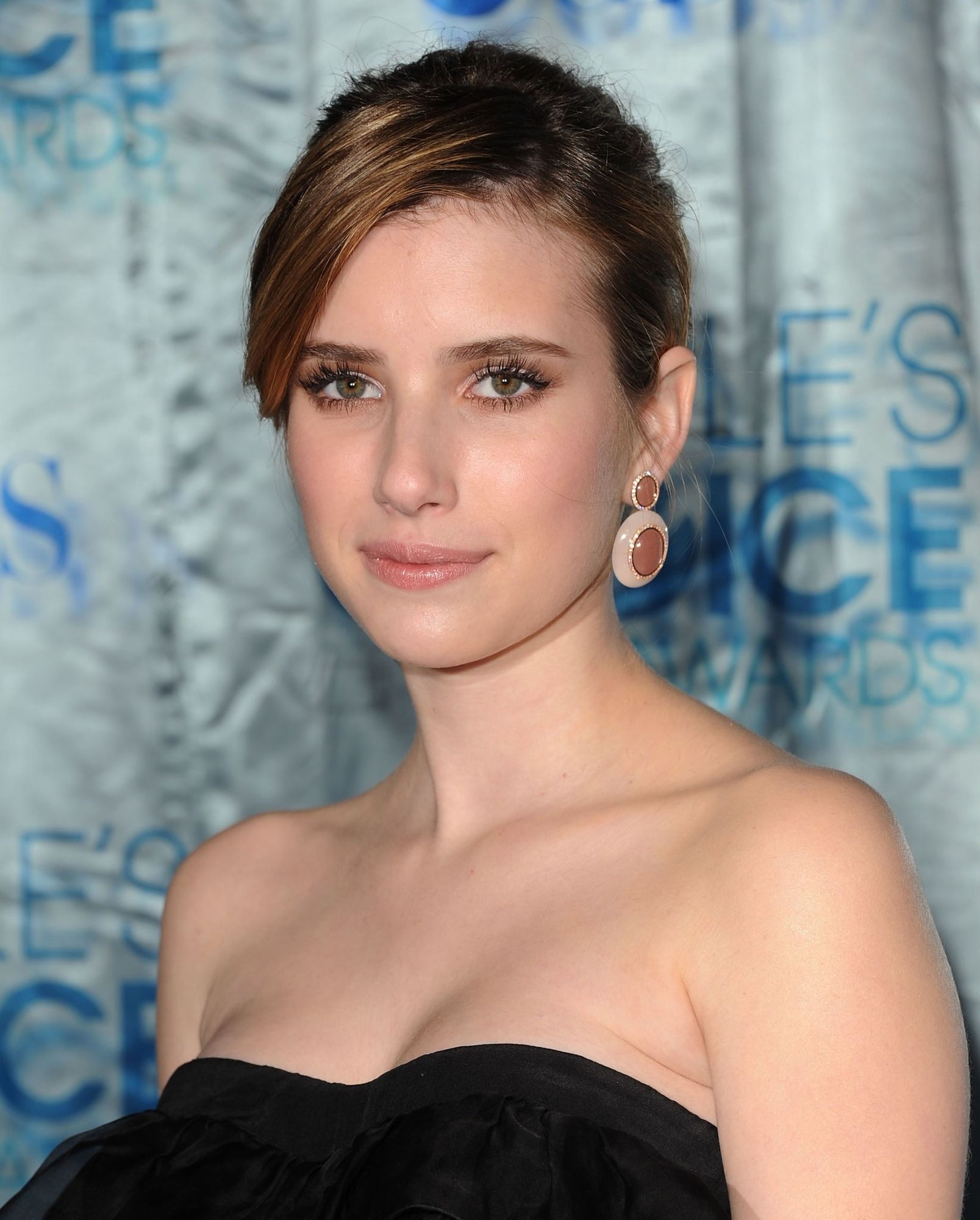 emmarobertsorg085.jpg emmarobertsorg085.jpg