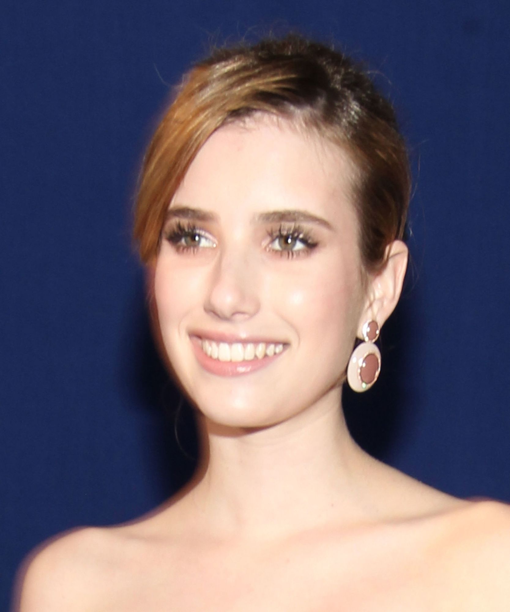 emmarobertsorg086.jpg emmarobertsorg086.jpg
