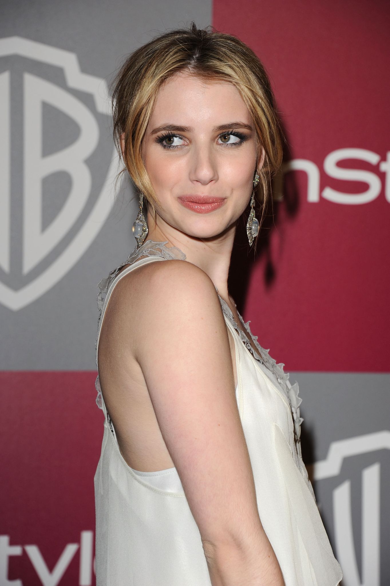 emmarobertsorg022.jpg emmarobertsorg022.jpg