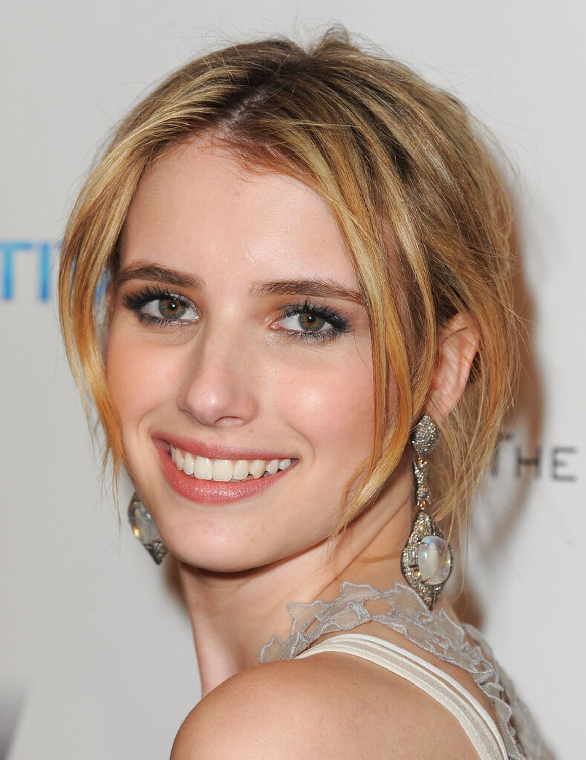 emmarobertsorg026.jpg emmarobertsorg026.jpg