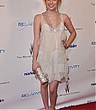 Filename=emmarobertsorg007.jpg
Filesize=158KiB
Dimensions=1024x1536
Date added=Dec 13, 2015 emmarobertsorg007.jpg