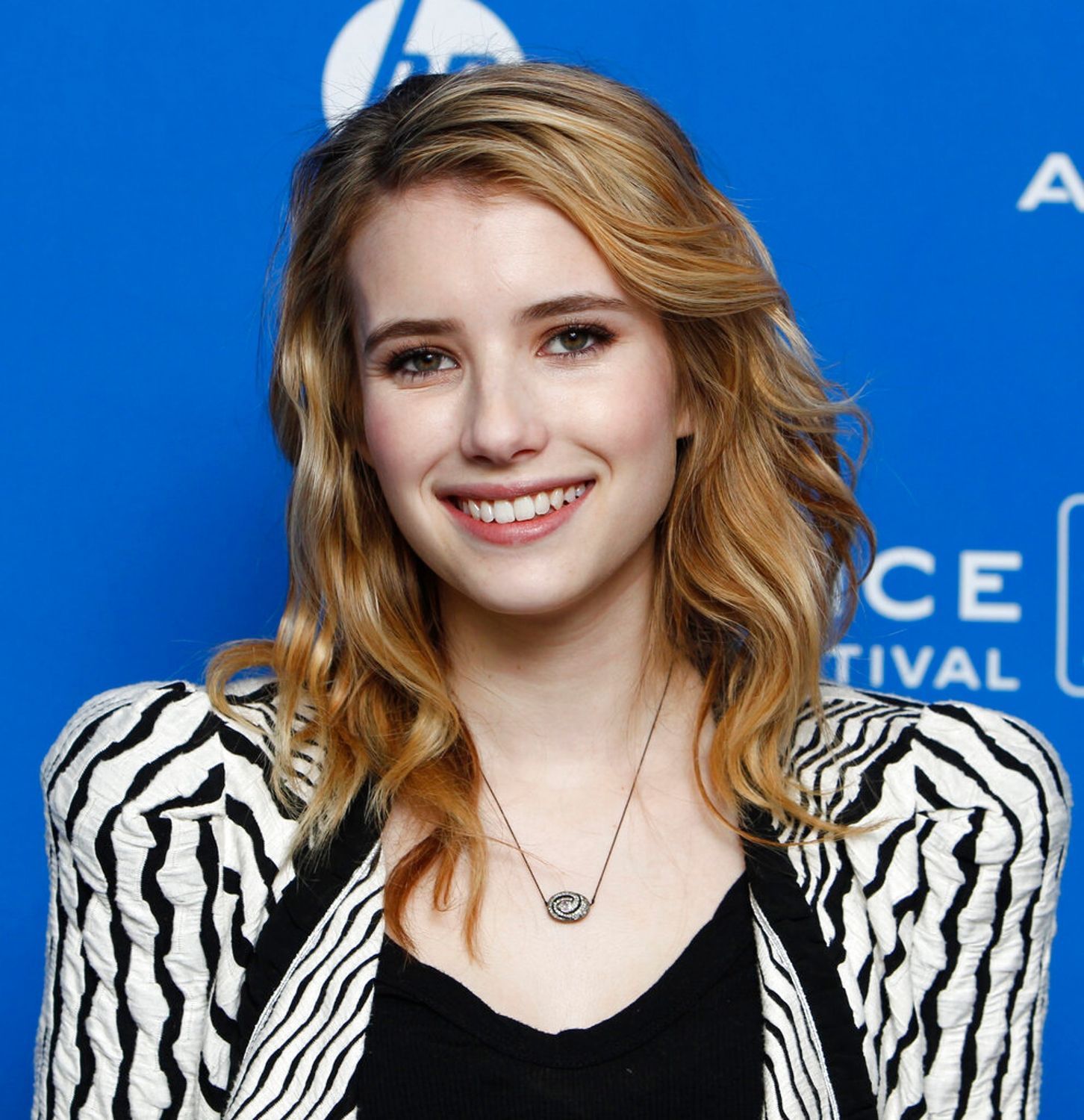 emmarobertsorg014.jpg emmarobertsorg014.jpg