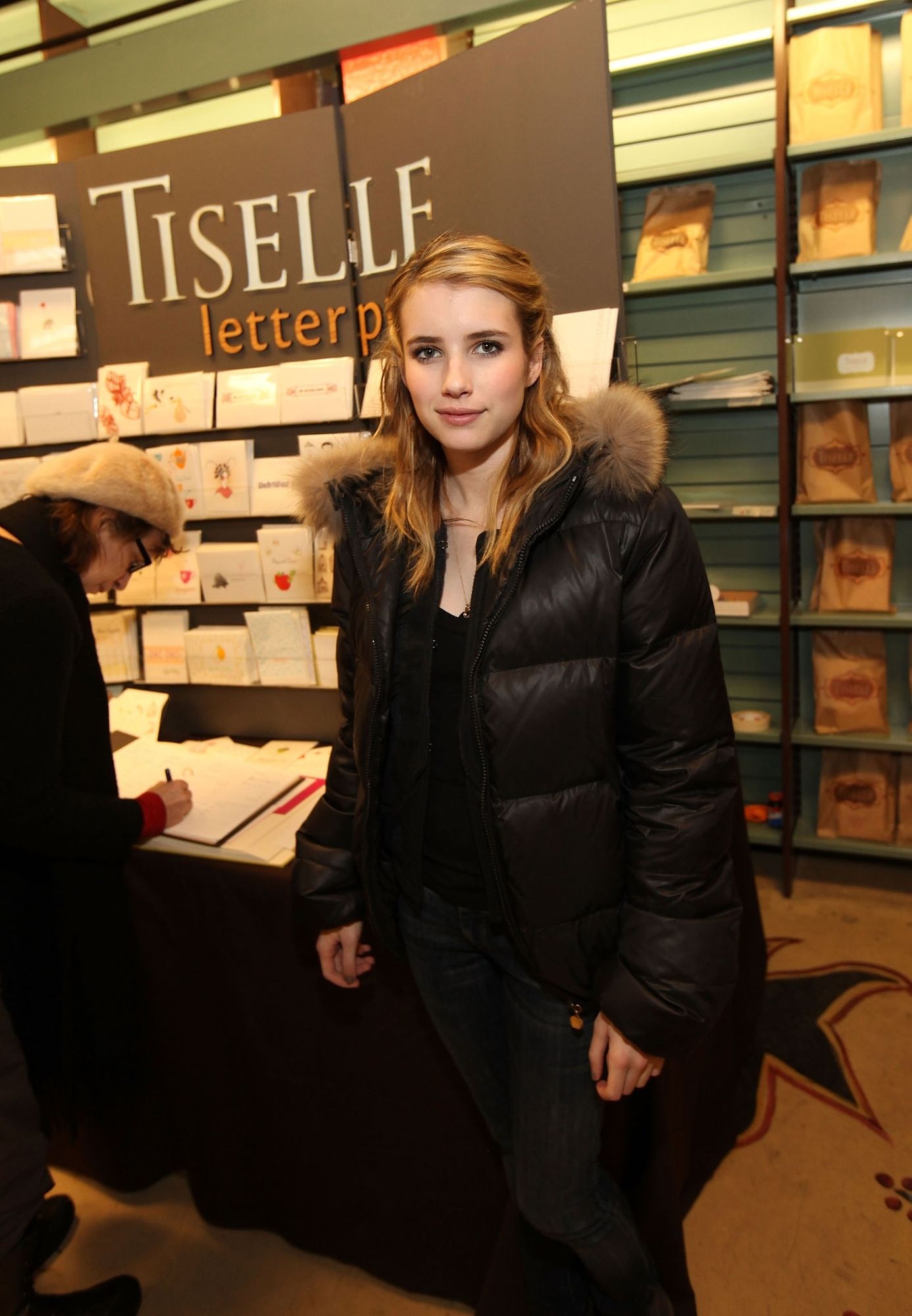 emmarobertsorg002.jpg emmarobertsorg002.jpg