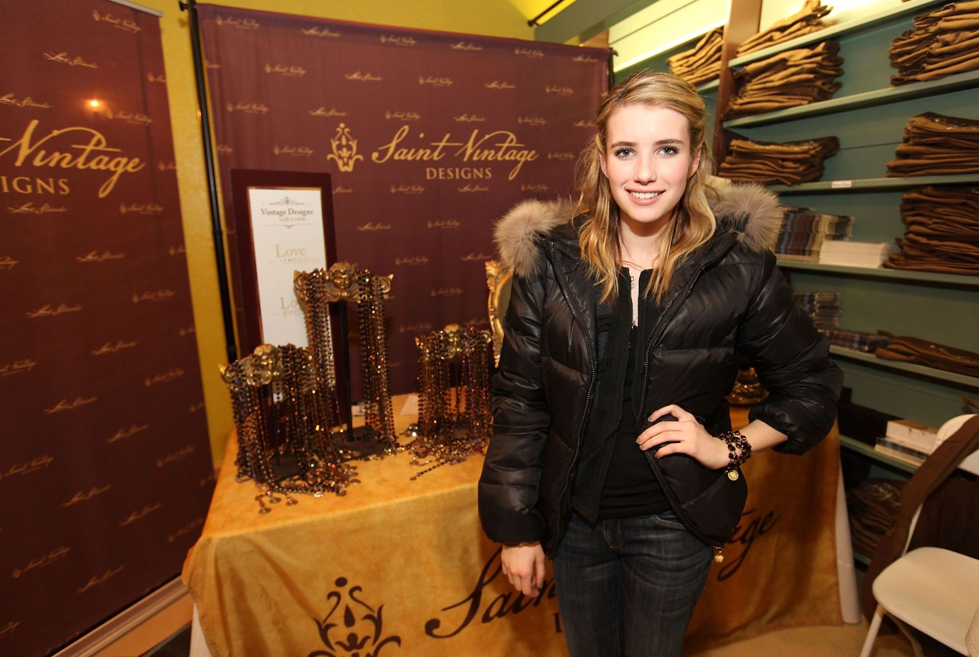 emmarobertsorg004.jpg emmarobertsorg004.jpg