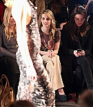 Filename=emmarobertsorg018.jpg
Filesize=314KiB
Dimensions=1366x2048
Date added=Jan 23, 2016 emmarobertsorg018.jpg