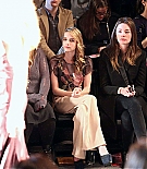 emmarobertsorg042.jpg