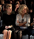 Filename=emmarobertsorg004.jpg
Filesize=69KiB
Dimensions=899x600
Date added=Dec 14, 2015 emmarobertsorg004.jpg