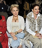Filename=emmarobertsorg048.jpg
Filesize=375KiB
Dimensions=2000x1331
Date added=Aug 02, 2021 emmarobertsorg048.jpg