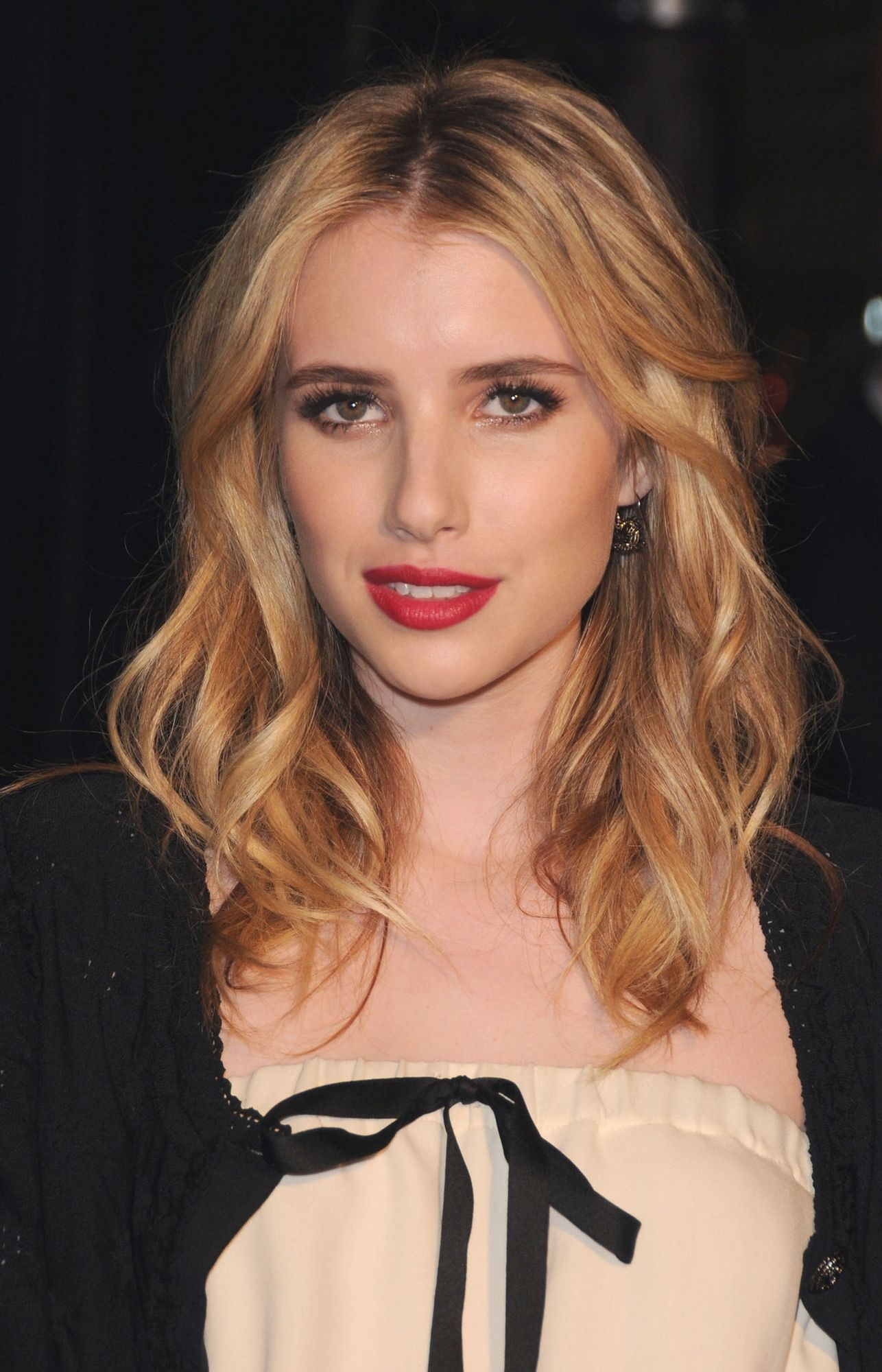 emmarobertsorg046.jpg emmarobertsorg046.jpg