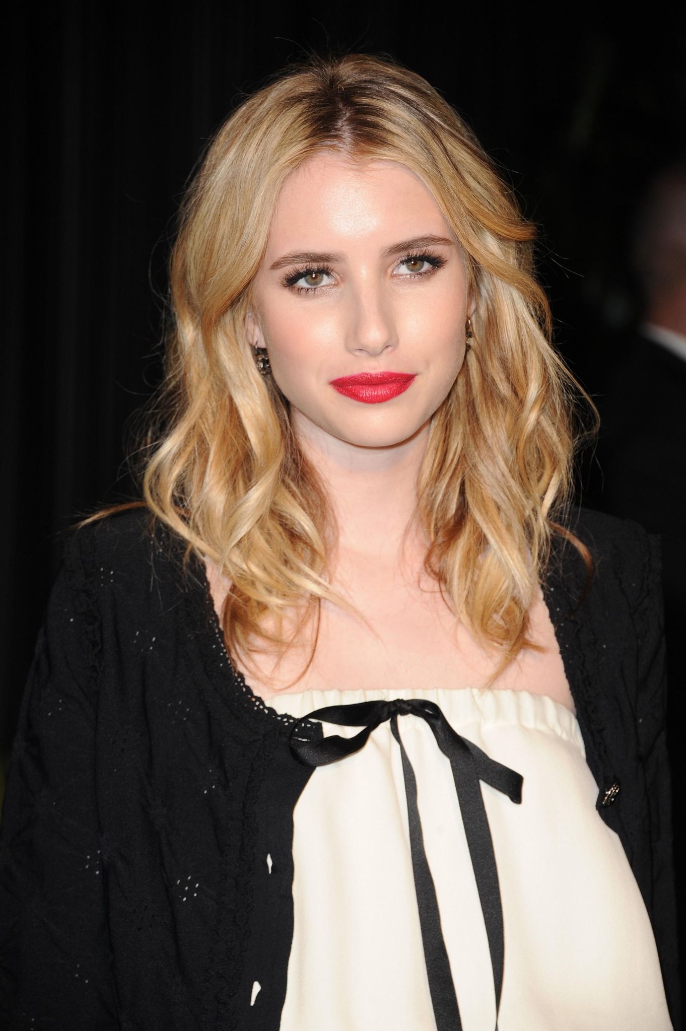 emmarobertsorg048.jpg emmarobertsorg048.jpg
