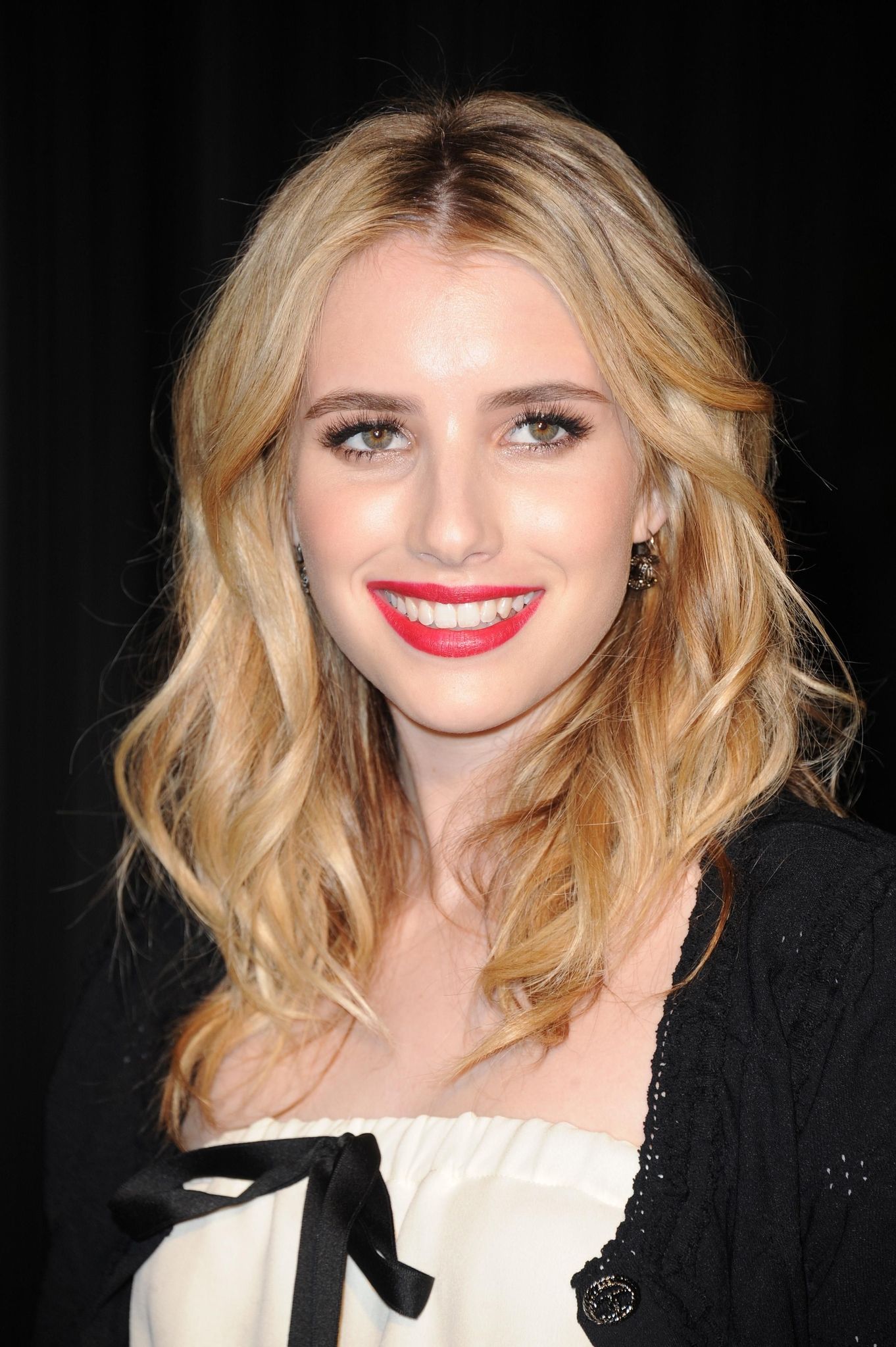 emmarobertsorg052.jpg emmarobertsorg052.jpg