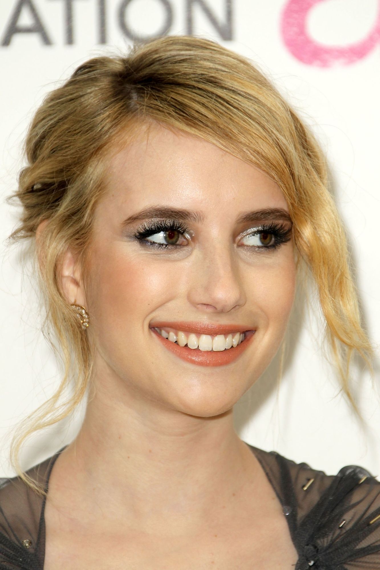 emmarobertsorg018.jpg emmarobertsorg018.jpg