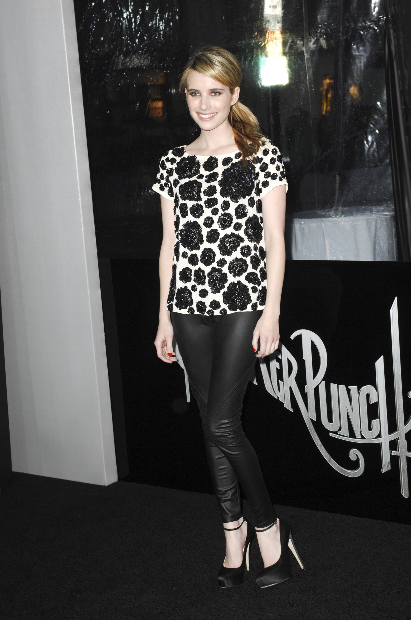 emmarobertsorg048.jpg emmarobertsorg048.jpg