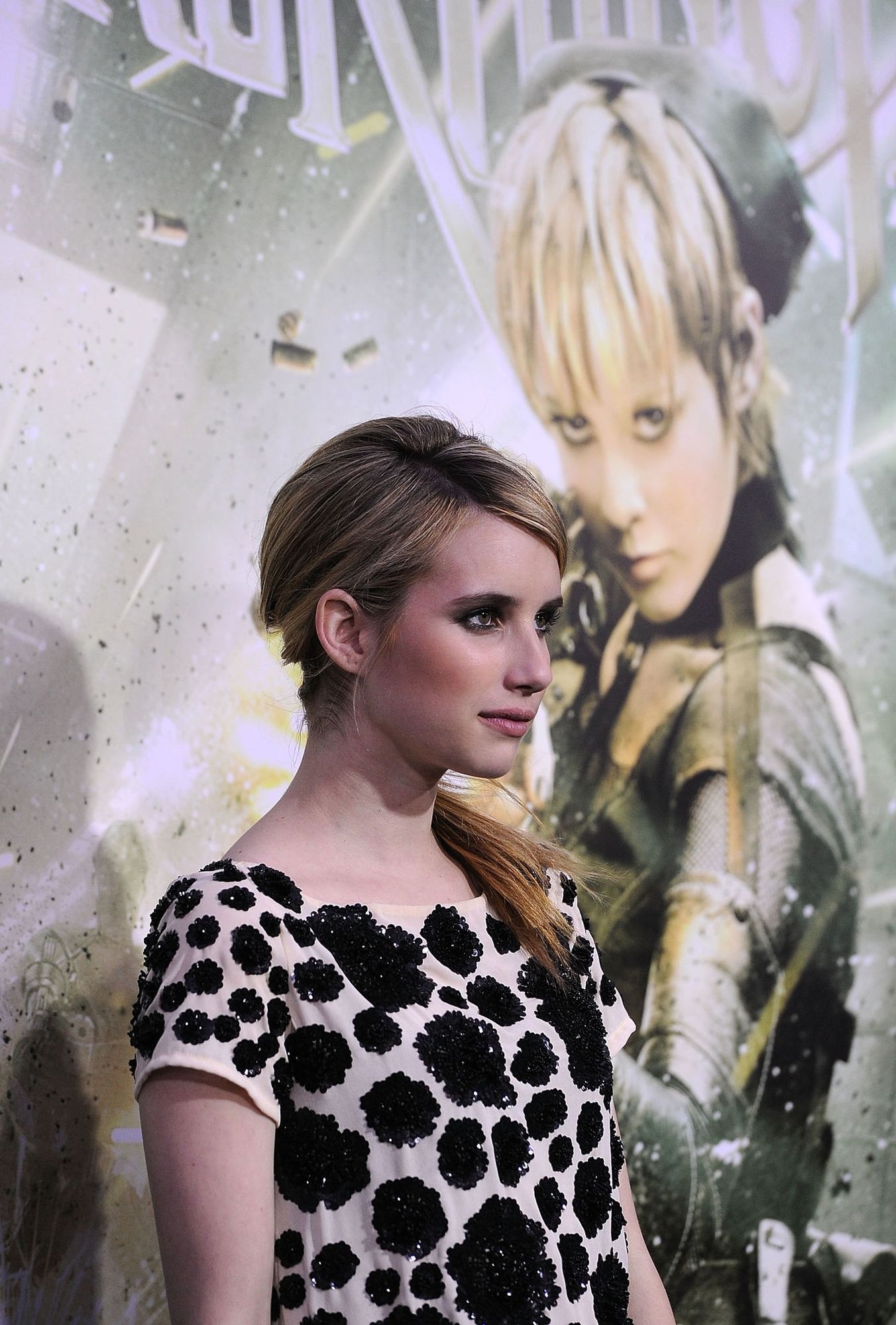 emmarobertsorg064.jpg emmarobertsorg064.jpg