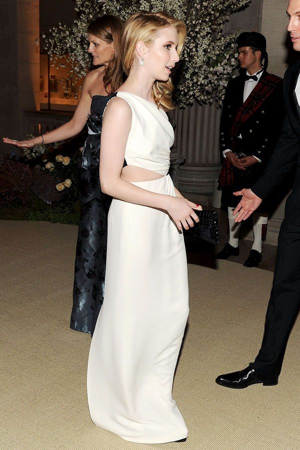 emmarobertsorg006.jpg emmarobertsorg006.jpg