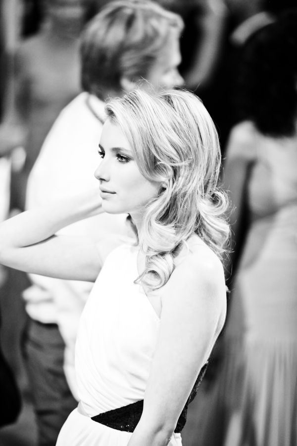 emmarobertsorg010.jpg emmarobertsorg010.jpg