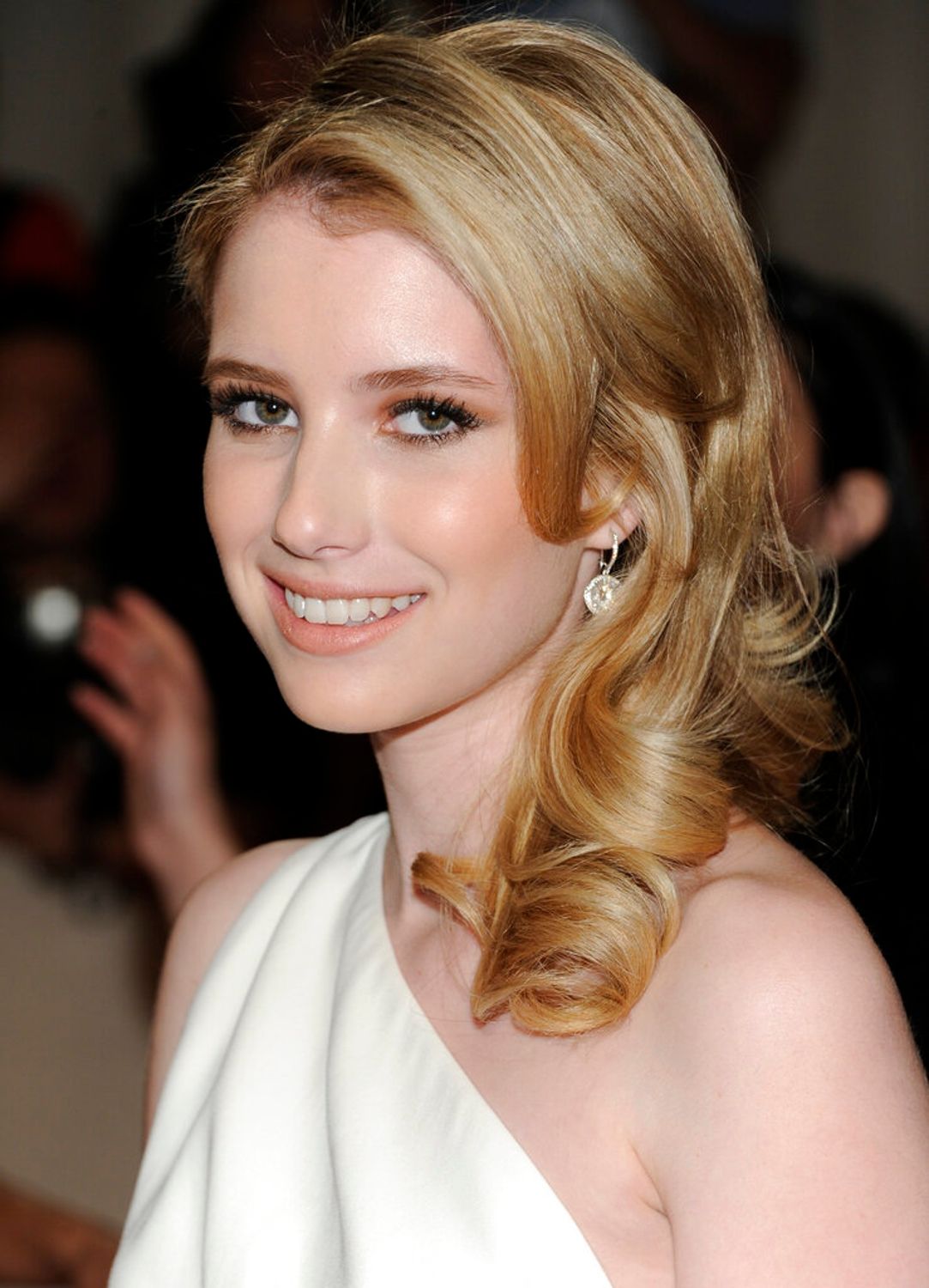 emmarobertsorg023.jpg emmarobertsorg023.jpg