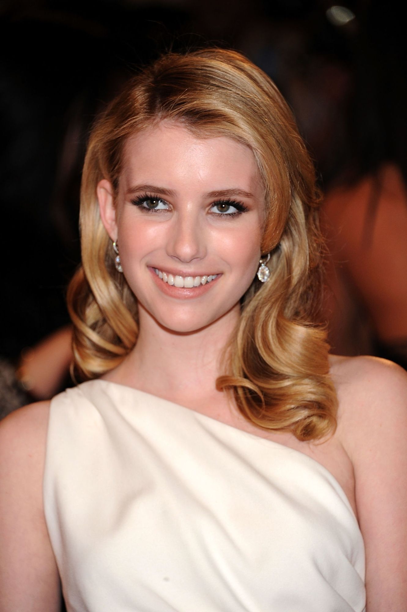 emmarobertsorg036.jpg emmarobertsorg036.jpg