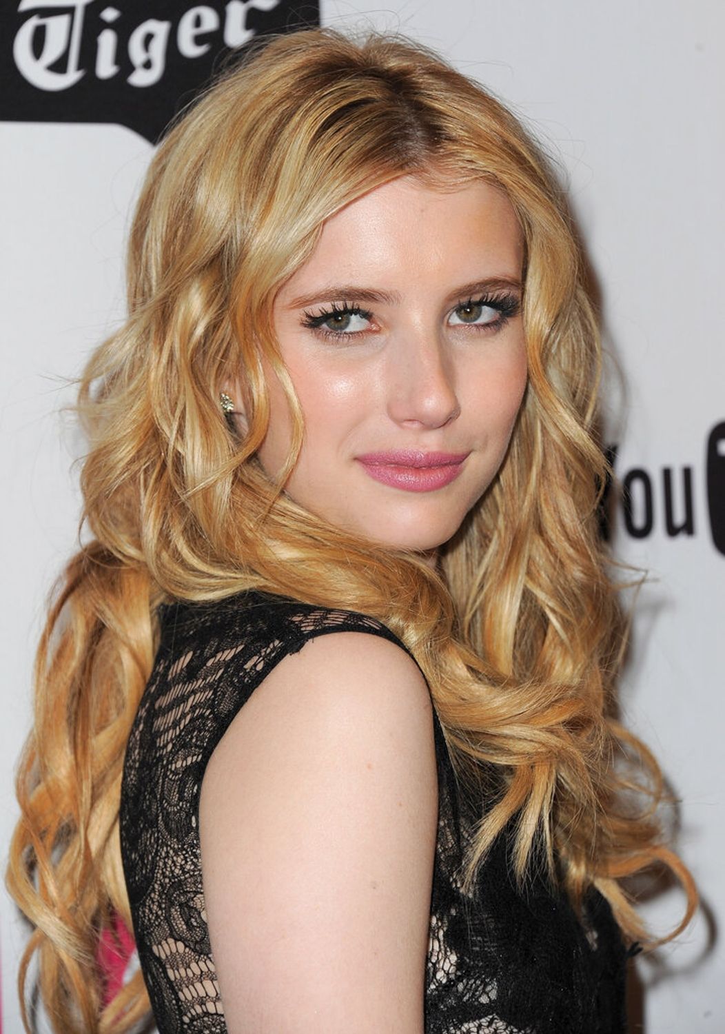 emmarobertsorg011.jpg emmarobertsorg011.jpg