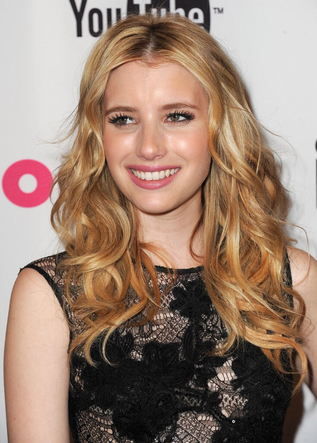 emmarobertsorg017.jpg emmarobertsorg017.jpg