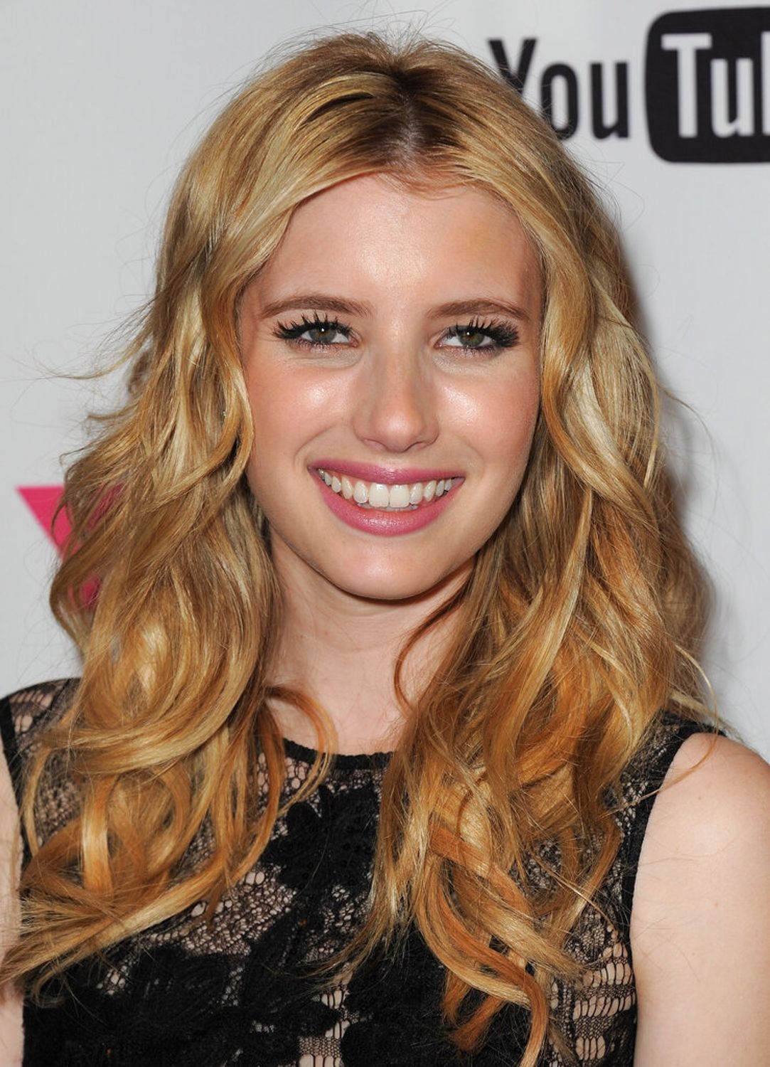 emmarobertsorg018.jpg emmarobertsorg018.jpg