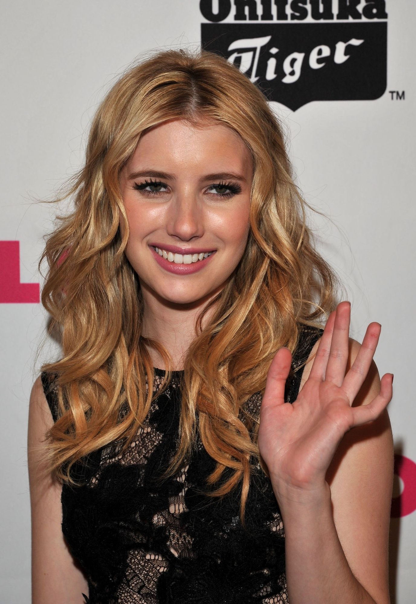 emmarobertsorg043.jpg