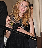 Filename=emmarobertsorg010.jpg
Filesize=181KiB
Dimensions=1047x1500
Date added=Dec 14, 2015 emmarobertsorg010.jpg