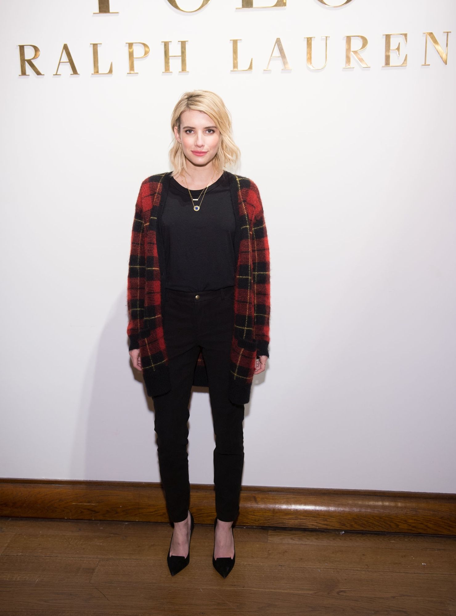 emmarobertsorg009.jpg emmarobertsorg009.jpg