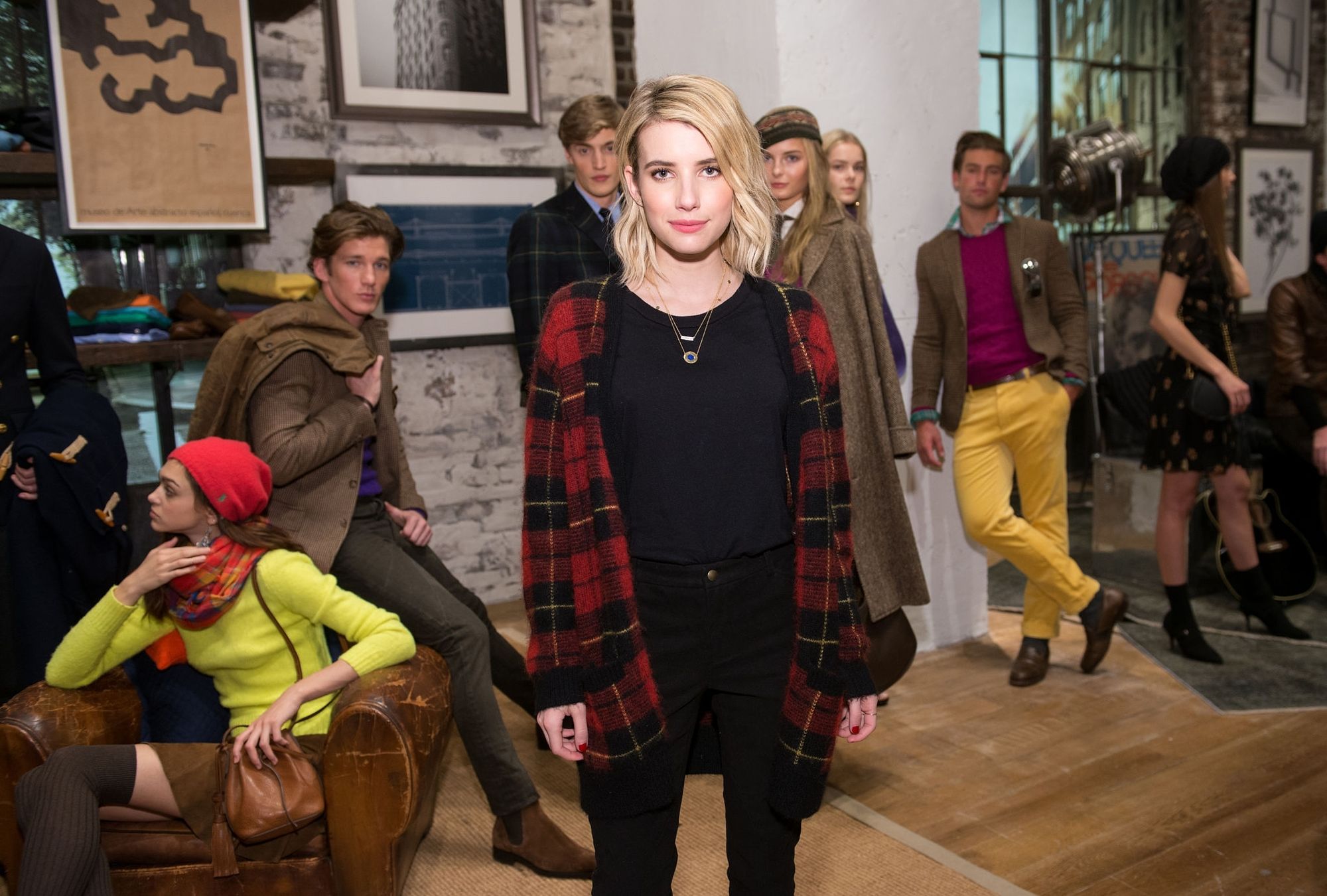 emmarobertsorg022.jpg emmarobertsorg022.jpg