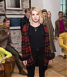 emmarobertsorg022.jpg